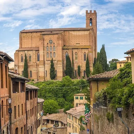 Apartment Rinidia Celso Cittadini Grande Siena