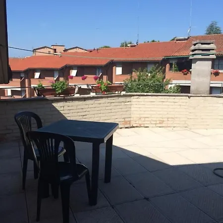 Rinidia - Celso Cittadini Grande Apartamento